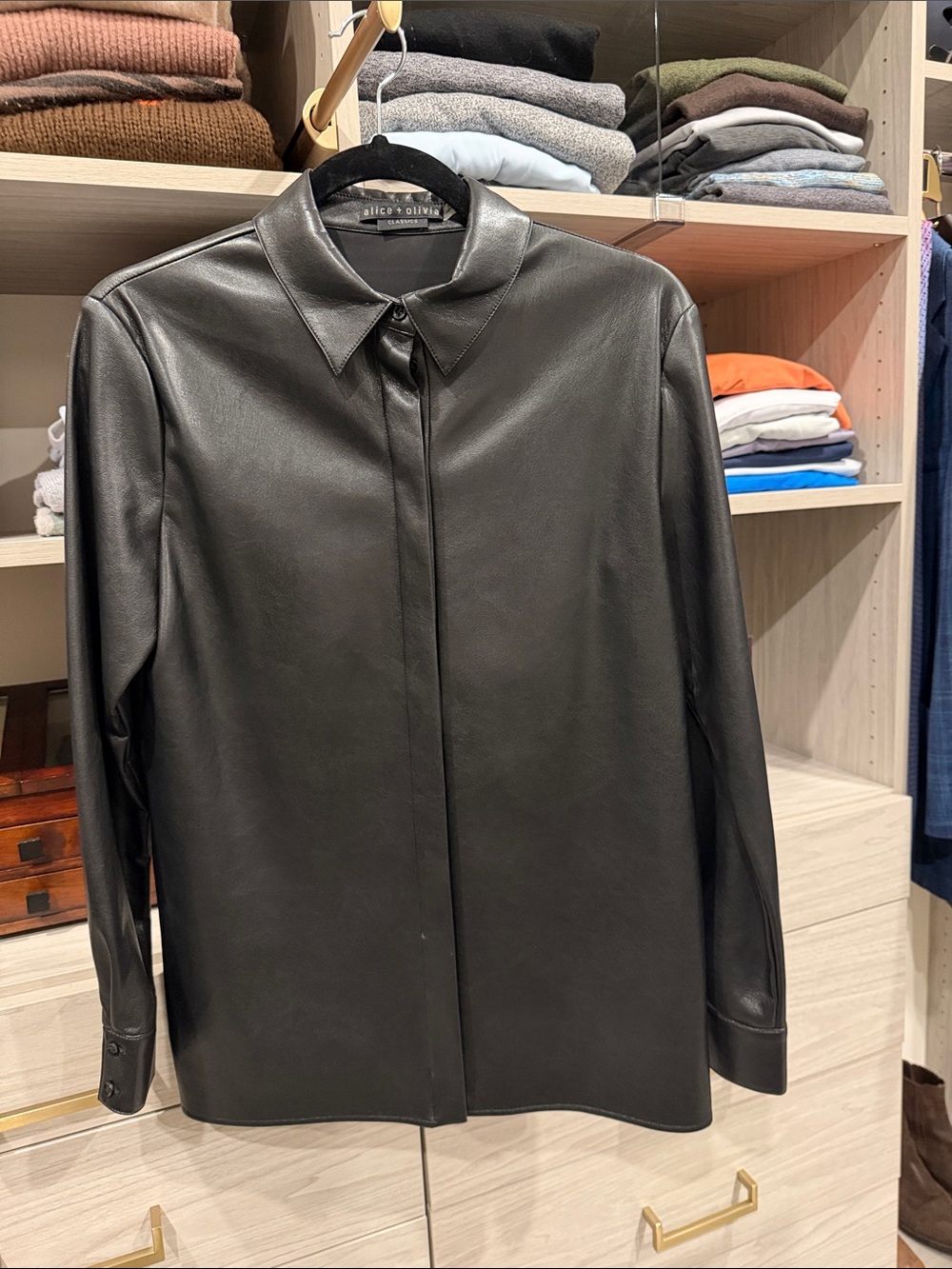 Alice + Olivia Black Vegan Leather Button-Front Shirt Jacket